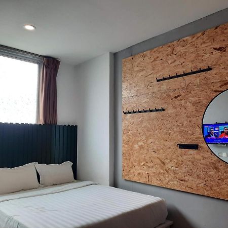 Comma Hotel Bandar Saujana Putra Dış mekan fotoğraf