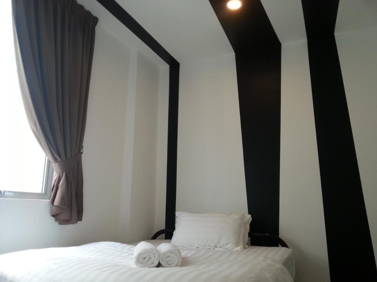 Comma Hotel Bandar Saujana Putra Dış mekan fotoğraf