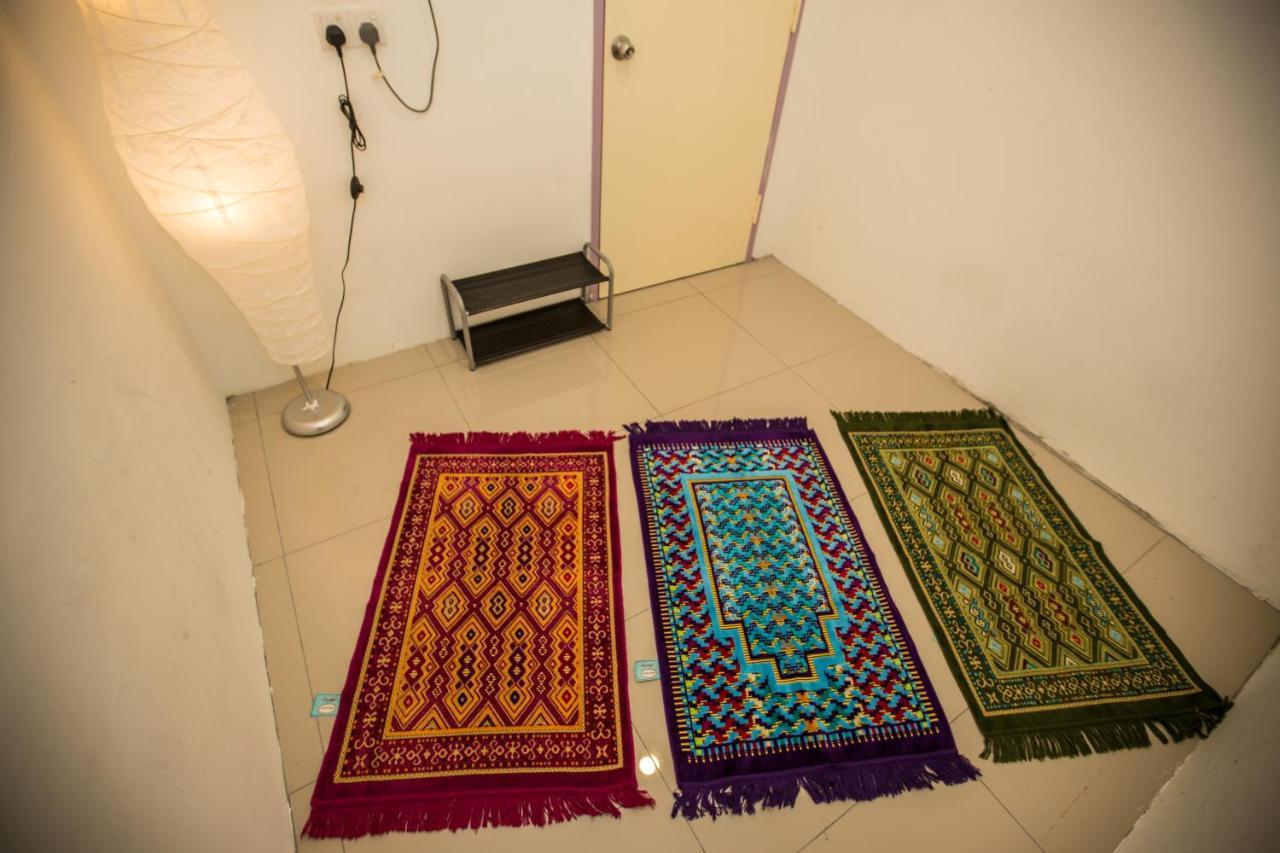 Comma Hotel Bandar Saujana Putra Dış mekan fotoğraf