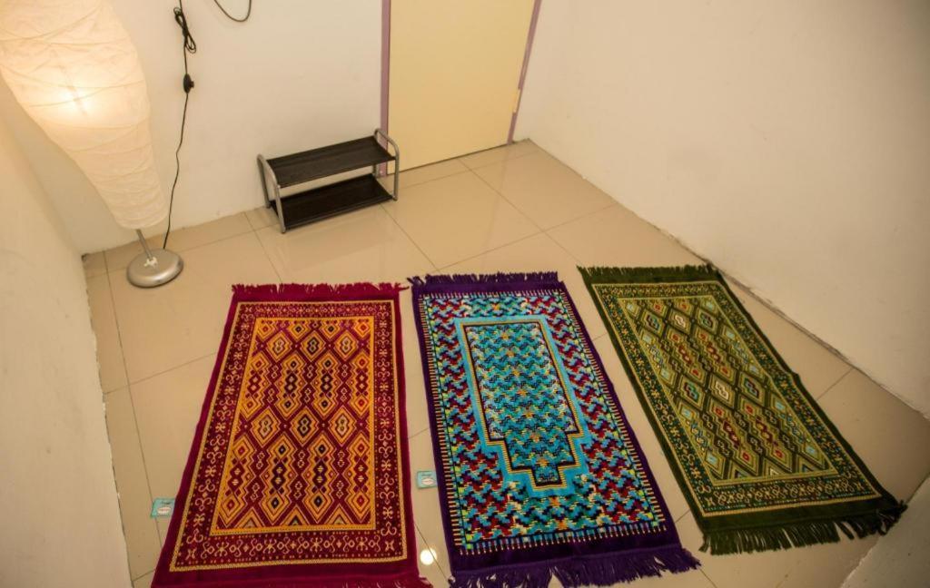Comma Hotel Bandar Saujana Putra Dış mekan fotoğraf