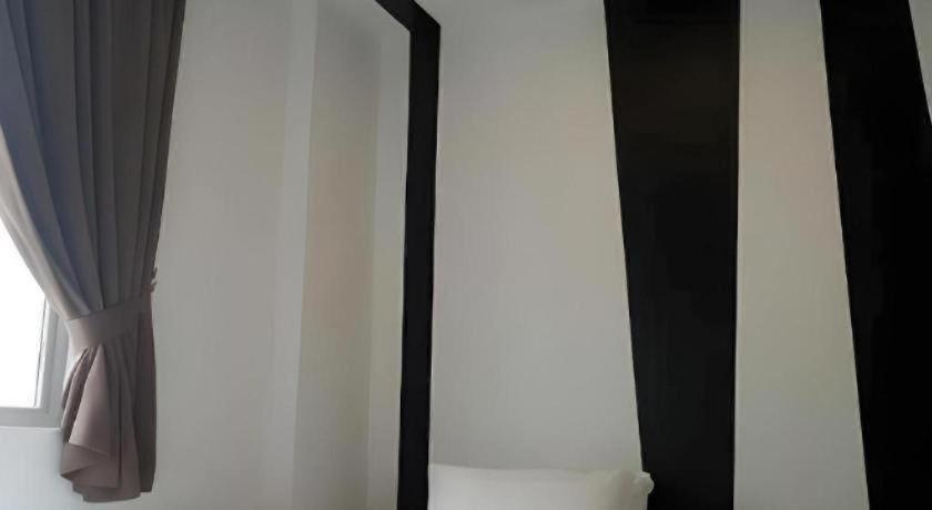 Comma Hotel Bandar Saujana Putra Dış mekan fotoğraf