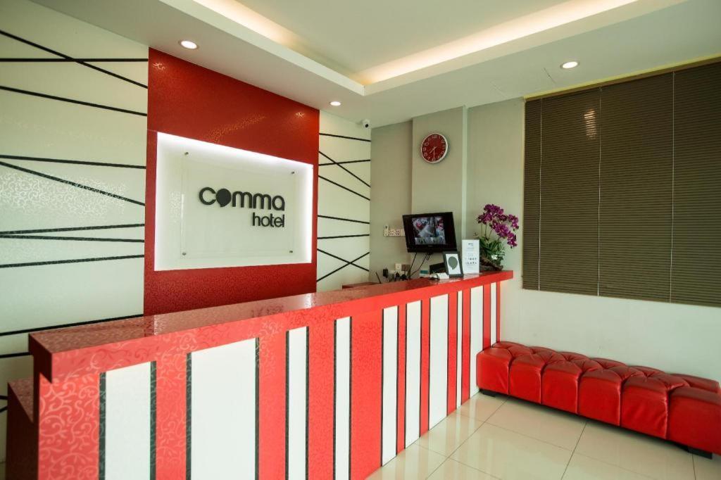 Comma Hotel Bandar Saujana Putra Dış mekan fotoğraf