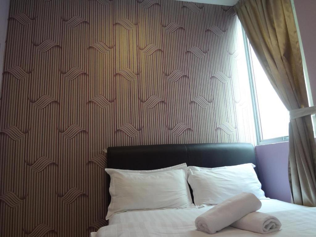 Comma Hotel Bandar Saujana Putra Dış mekan fotoğraf