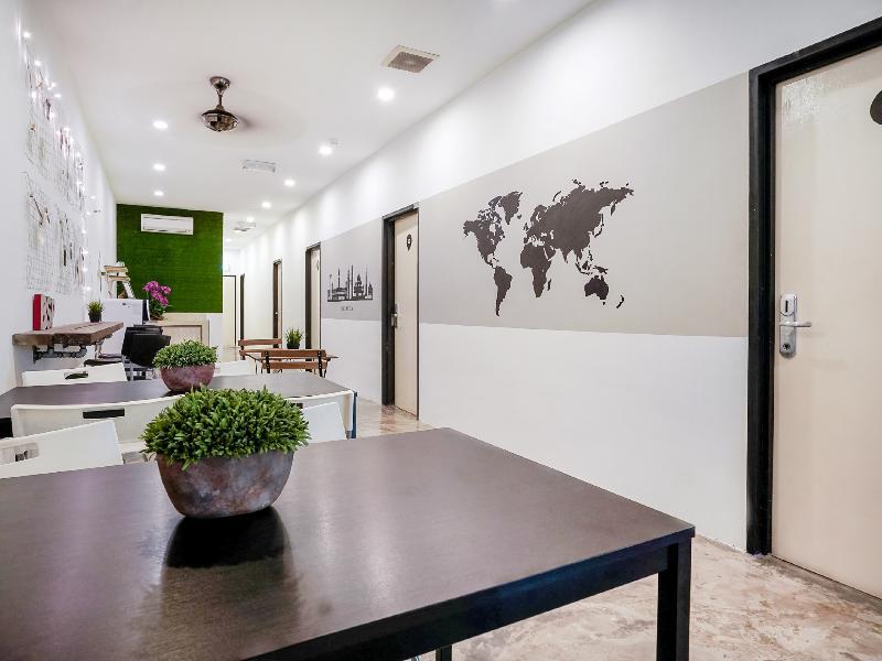 Comma Hotel Bandar Saujana Putra Dış mekan fotoğraf